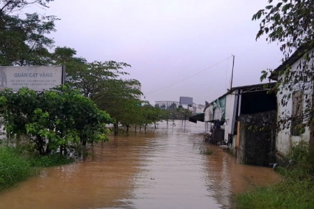 Quảng Trị: Vẫn còn hơn 120 điểm ngập lụt, sạt lở, hàng nghìn người bị ảnh hưởng