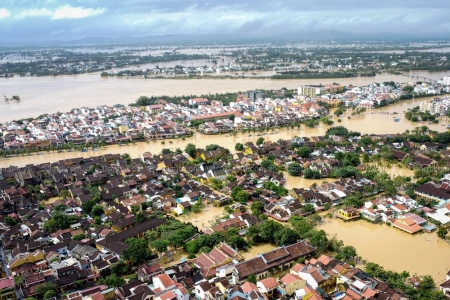 Ninh Bình trích 7 tỷ đồng hỗ trợ các địa phương khắc phục hậu quả thiên tai