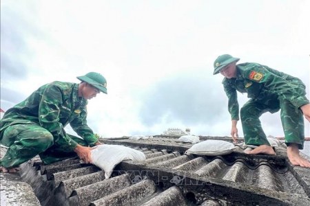 Bộ đội sẵn sàng lực lượng hỗ trợ Nhân dân tại khu vực nguy cơ bị cô lập