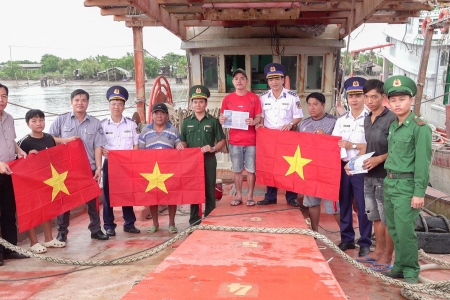 Đẩy mạnh tuyên truyền phòng, chống khai thác IUU cho ngư dân bằng nhiều giải pháp thiết thực, hiệu quả