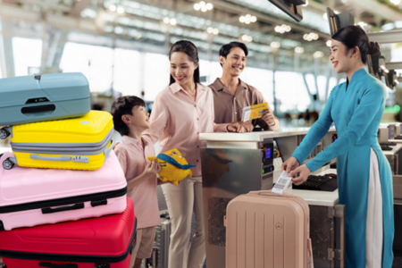 Không chỉ riêng Vietnam Airlines: Kiểm tra hành lý xách tay tại cửa máy bay là xu hướng toàn cầu
