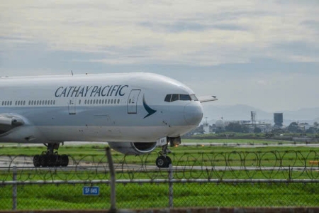 Qatar Airways thoái toàn bộ vốn khỏi Cathay Pacific
