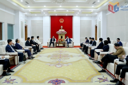 Chủ tịch UBND tỉnh Quảng Ninh tiếp Đoàn Hiệp hội doanh nghiệp Hàn Quốc tại Việt Nam