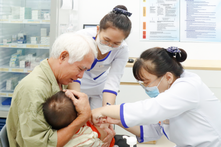 Mở rộng tiêm vaccine phế cầu 20 và não mô cầu ACYW-TT từ 6 tuần tuổi