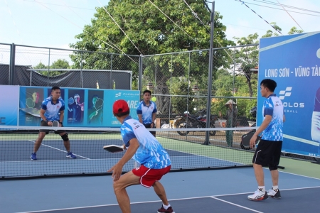 Giải vô địch Pickleball, thúc đẩy phong trào TDTT xã đảo Long Sơn