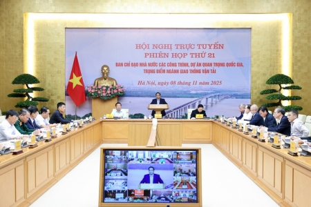 Thủ tướng chủ trì phiên họp thứ 21 về các công trình, dự án ngành GTVT
