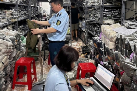 Ngành QLTT Ninh Bình xử lý hơn 570 vụ vi phạm trong 10 tháng năm 2025