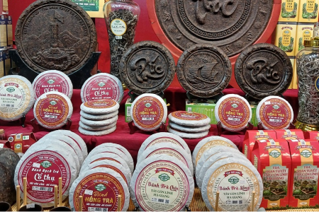 Trà Vạn Long: Nâng tầm di sản Shan Tuyết cổ thụ Tây Côn Lĩnh