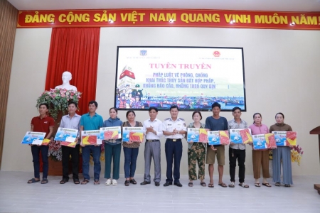 Nâng cao ý thức chấp hành pháp luật về chống khai thác IUU cho cán bộ, Nhân dân đặc khu Phú Quốc