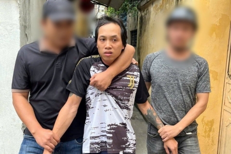 Hải Phòng: Công an phường Hồng Bàng bắt giữ đối tượng cướp giật tài sản sau 30 giờ truy bắt