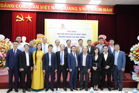 Tọa đàm “Kết nối đào tạo và phát triển nguồn nhân lực bền vững”