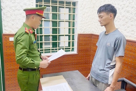 Hà Tĩnh: Khởi tố 2 đối tượng mua bán, tàng trữ trái phép chất ma túy