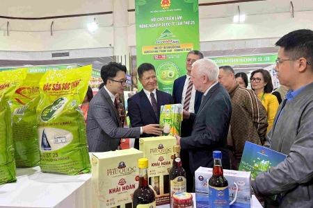 Gần 250 gian hàng tham gia Hội chợ Triển lãm Nông nghiệp Quốc tế 2025