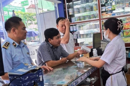 Nghệ An tăng cường kiểm soát buôn lậu, hàng giả trong lĩnh vực y tế