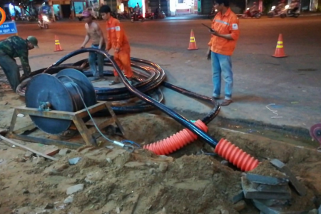 Phường Cát Linh: Ngầm hóa hệ thống cáp viễn thông, hè phố sáng – gọn – an toàn hơn