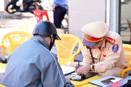 Hải Phòng: Ra quân tổng kiểm soát phương tiện xe mô tô, xe gắn máy, xe máy điện