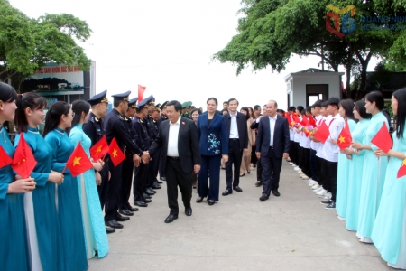 Ủy viên Bộ Chính trị Nguyễn Xuân Thắng dự ngày hội Đại đoàn kết toàn dân tộc tại xã Vĩnh Thực