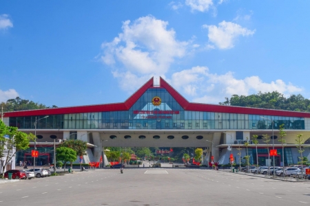 Lạng Sơn: Tăng cường quản lý biên giới, tạo bứt phá trong thông quan và hợp tác quốc tế