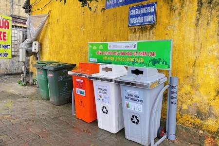 Hà Nội đẩy mạnh phân loại rác tại nguồn – thói quen mới bắt đầu từ từng hộ gia đình