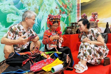 Lai Châu: Khởi động Tuần Du lịch - Văn hóa và Giải Marathon lần II