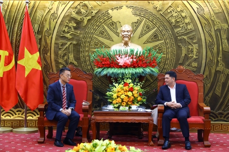 Bí thư Tỉnh ủy Nguyễn Hồng Thái tiếp xã giao lãnh đạo Tập đoàn Goertek Vina