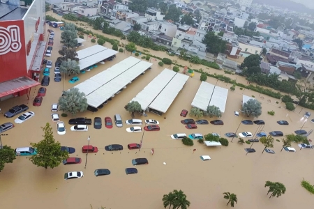 Hỗ trợ khẩn cấp 700 tỷ đồng cho 4 tỉnh khắc phục thiệt hại do mưa lũ