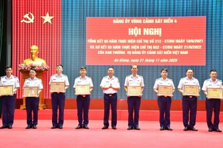 Bộ Tư lệnh Vùng Cảnh sát biển 4: Xây dựng bản lĩnh, giữ vững kỷ luật, đẩy lùi tiêu cực