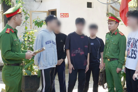 Thái Nguyên: Cảnh báo hành vi lợi dụng ứng dụng vay tiền online để chiếm đoạt tài sản