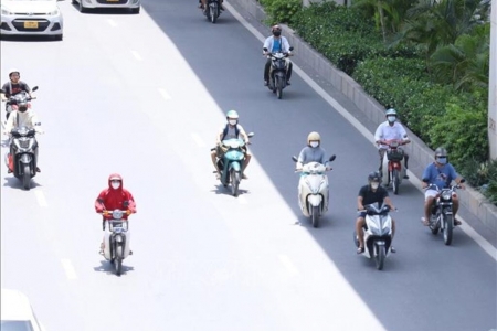 Thời tiết hôm nay 22/11: Miền Bắc duy trì nắng hanh, Trung Bộ tiếp tục mưa lớn