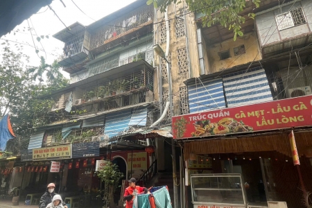 Hà Nội bao giờ cải tạo khu tập thể cũ? Người dân mong mốc thời gian rõ ràng cho nơi ở an toàn hơn