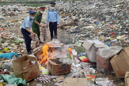 QLTT Thanh Hóa xử lý 42 vụ vi phạm lớn, thu nộp ngân sách 173 triệu đồng