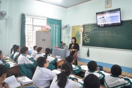 Bộ GD&ĐT: Sẽ triển khai thí điểm giáo dục trí tuệ nhân tạo trong trường phổ thông từ tháng 12/2025