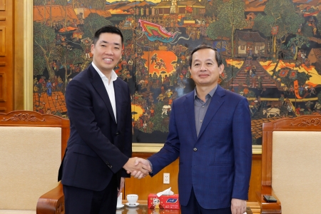 Chủ tịch UBND tỉnh Bắc Ninh tiếp và làm việc với lãnh đạo Công ty Samsung Display Việt Nam