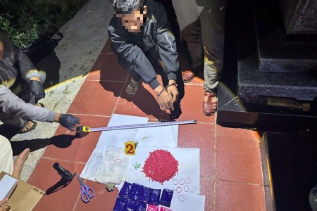 Quảng Trị: Bắt 2 đối tượng, thu giữ 2.400 viên ma túy tổng hợp