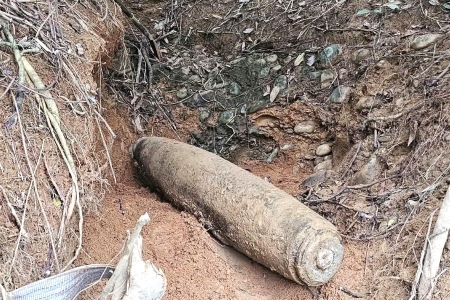 Quảng Trị: Hủy nổ thành công quả bom nặng hơn 220kg phát lộ sau mưa lũ