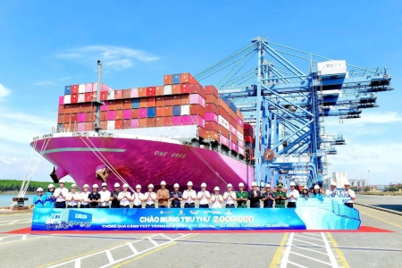 Cảng quốc tế Tân Cảng - Cái Mép tiếp tục vượt mốc 2 triệu TEU