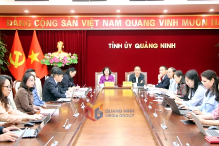 Văn phòng Tỉnh ủy Quảng Ninh được nhận Cờ thi đua và Bằng khen của Văn phòng Trung ương Đảng