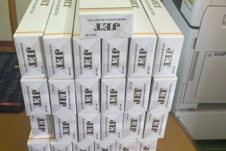 Quảng Trị: Thu giữ 250 gói thuốc lá JET không rõ nguồn gốc