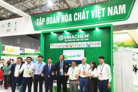 Vinachem và Casumina đón Đoàn xúc tiến thương mại Trung Quốc tại Rubber Tech 2025