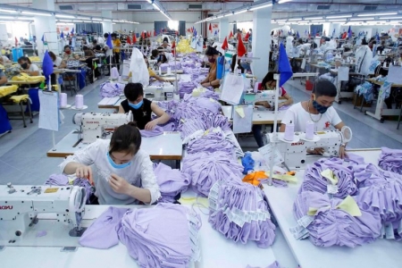 Ngành dệt may tăng tốc chuyển đổi xanh, giữ vững đà tăng trưởng xuất khẩu