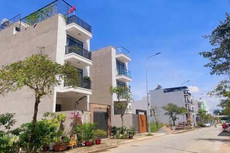 Gỡ vướng định giá đất: Nhiều dự án tại TP. HCM tái khởi động, cấp sổ hồng vào 2026