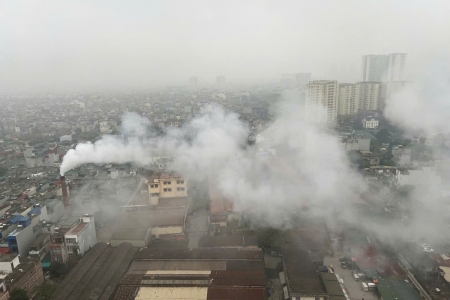 Ô nhiễm không khí nghiêm trọng, doanh nghiệp được yêu cầu giảm công suất