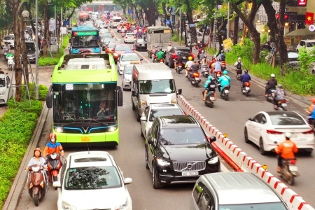 Lộ trình áp dụng quy chuẩn kỹ thuật quốc gia về khí thải xe ô tô tham gia giao thông đường bộ