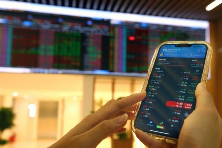 Vi phạm trong lĩnh vực chứng khoán, Công ty CP Quản lý quỹ Amber bị xử phạt