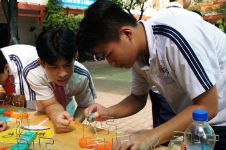 TP. HCM chấn chỉnh việc tổ chức các cuộc thi trực tuyến phát sinh phí của học sinh