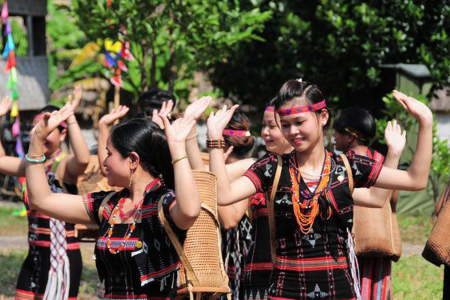 Khai mạc chuỗi hoạt động “Chào năm mới 2026” tại Làng Văn hóa - Du lịch các dân tộc Việt Nam