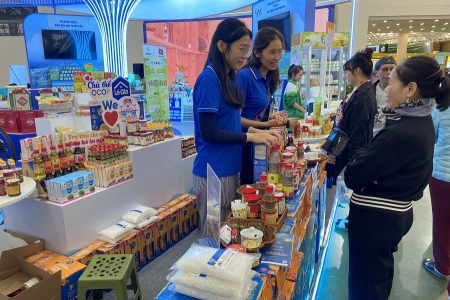 Cuộc chiến chống hàng giả thời công nghệ số và chiến lược bảo vệ thương hiệu xứ Thanh