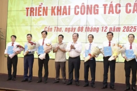 Cần Thơ tổ chức hội nghị công bố quyết định về công tác cán bộ