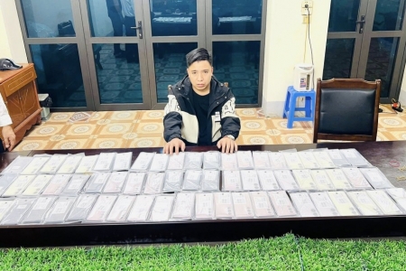 Lào Cai: Bắt giữ đối tượng vận chuyển trái phép 65 điện thoại OPPO