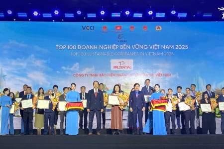Prudential lần thứ 9 liên tiếp được vinh danh Top 100 Doanh nghiệp Phát triển bền vững tại Việt Nam